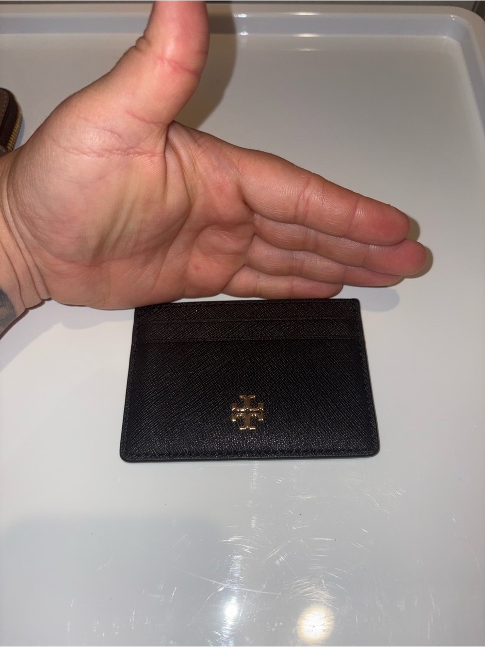 Tory Burch Black Saffiano Leather Card Holder with Gold Logo - Picture 1 of 3